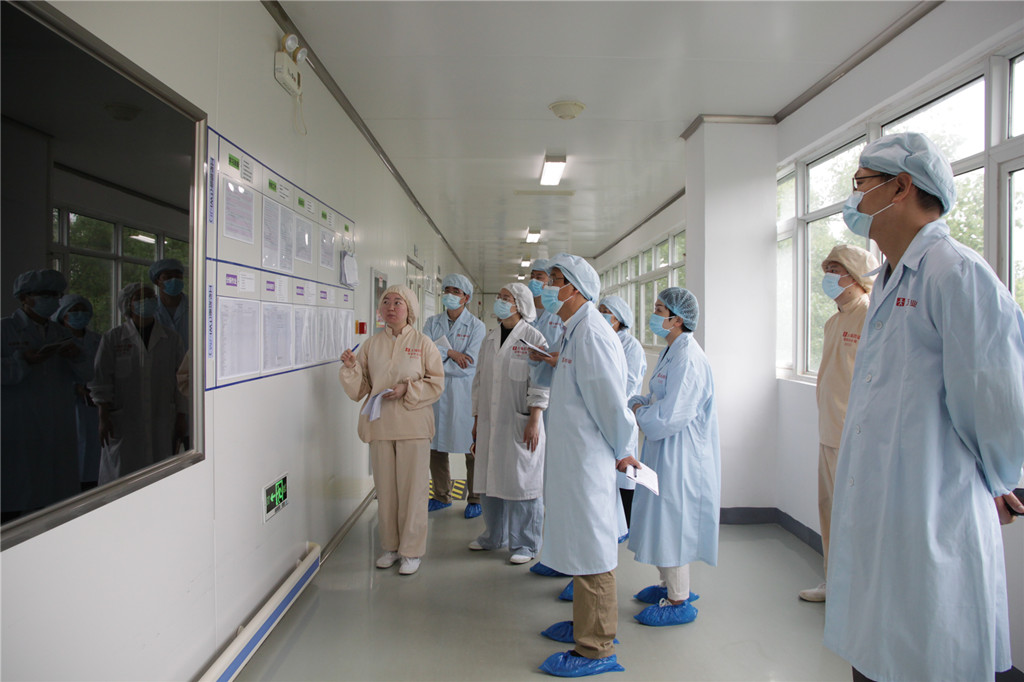1-1-3學(xué)習參觀(guān)人福遠安分公司_副本.jpg